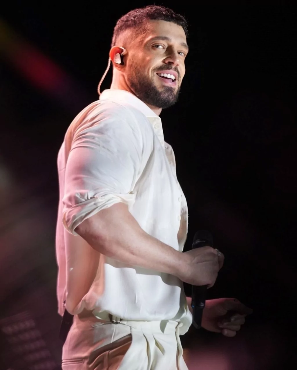 Yıllar sonra tekrar aynı dizide rol aldılar! Ünlülerin çocukluk halleri...