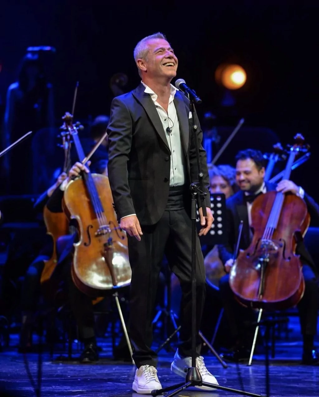 Yıllar sonra tekrar aynı dizide rol aldılar! Ünlülerin çocukluk halleri...