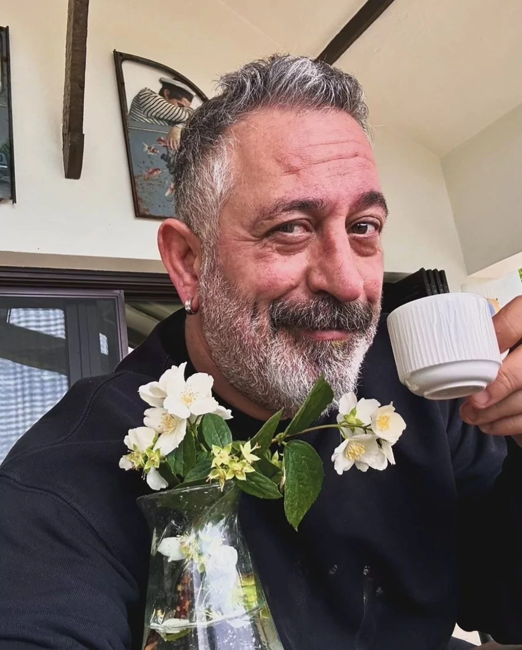 Yıllar sonra tekrar aynı dizide rol aldılar! Ünlülerin çocukluk halleri...