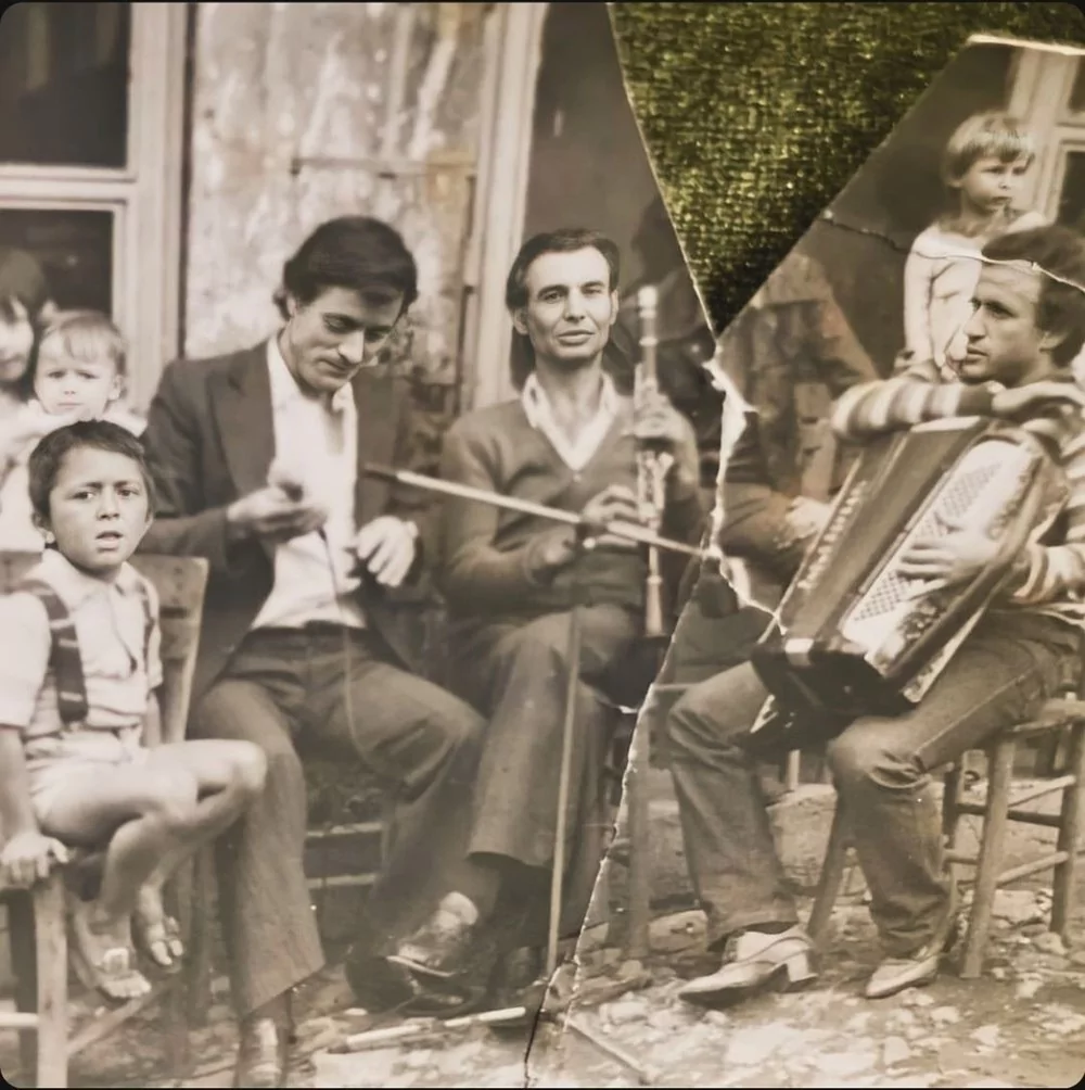 Yıllar sonra tekrar aynı dizide rol aldılar! Ünlülerin çocukluk halleri...