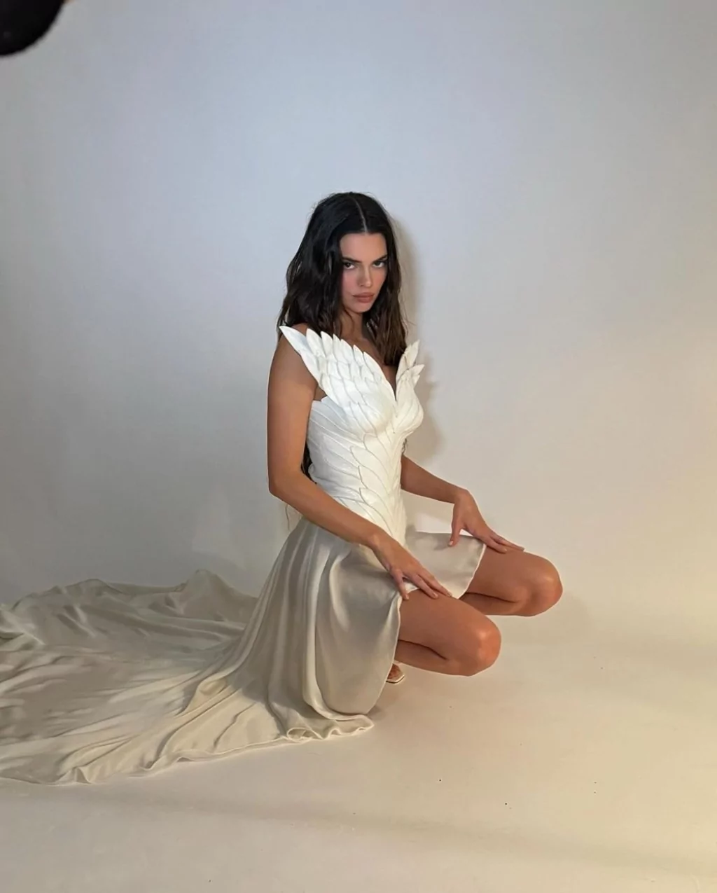 Hadise yeni imajı ile sarı saçlarına veda etti! İşte ünlülerin değişen imajları...