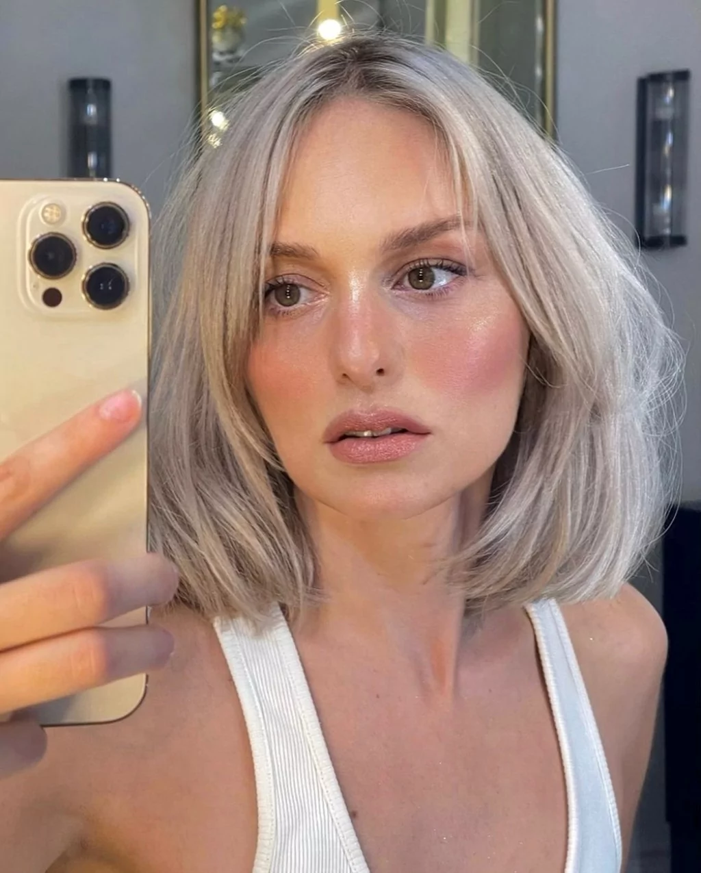 Hadise yeni imajı ile sarı saçlarına veda etti! İşte ünlülerin değişen imajları...