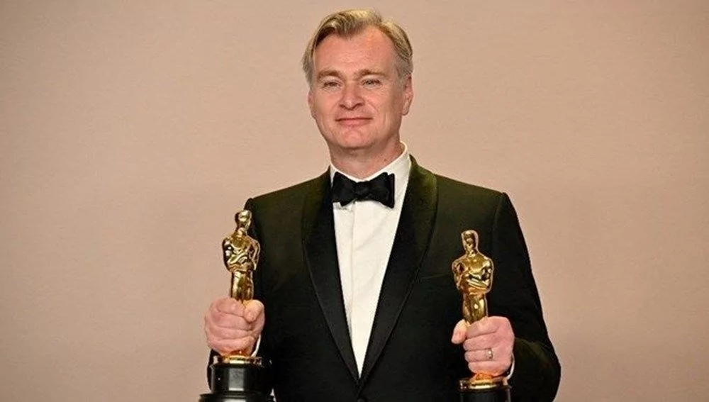 Christopher Nolan'dan yeni film geliyor! İşte dev kadro...