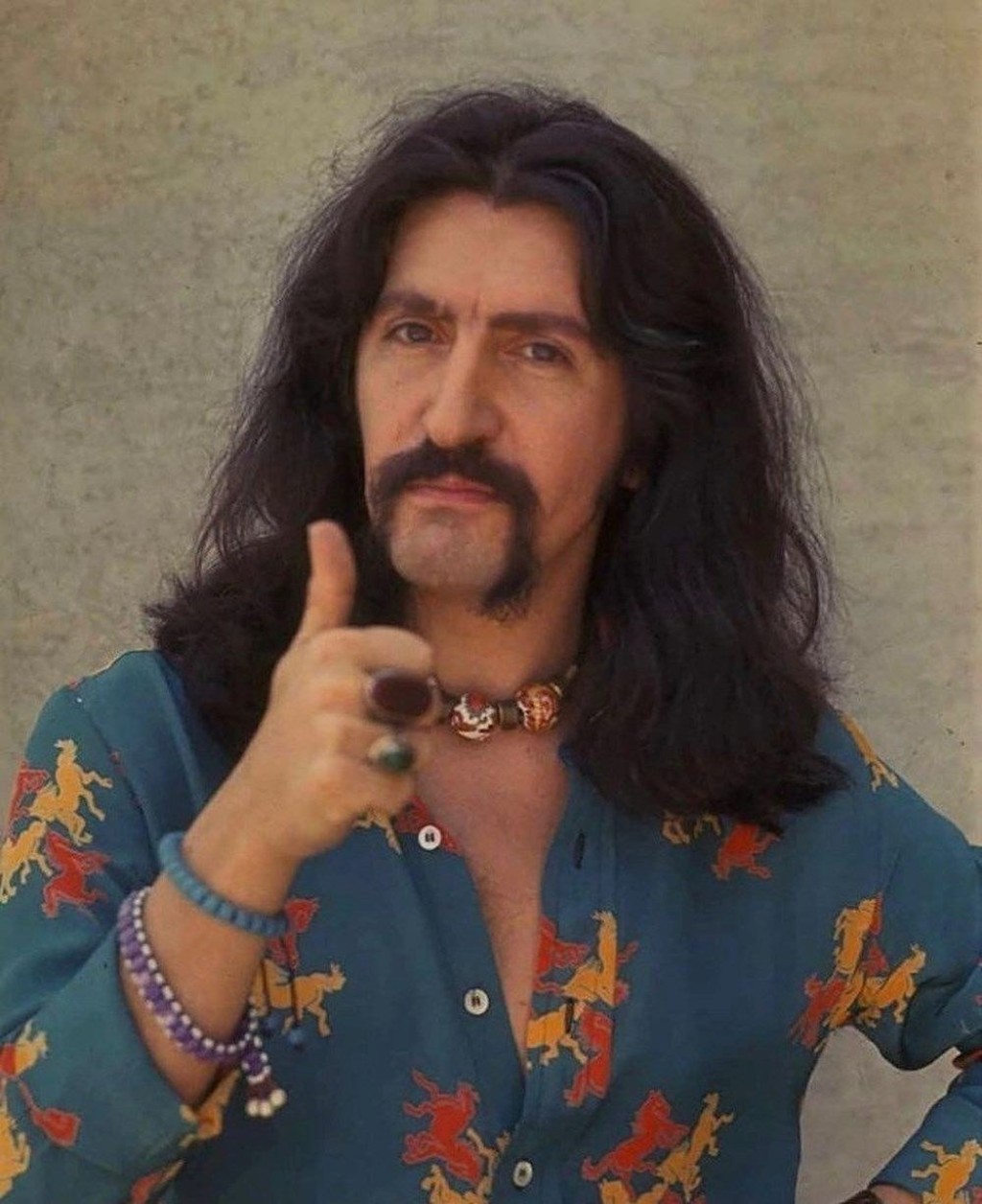 Barış Manço'nun hayatı film oluyor! Oğlu Doğukan ne söyledi?