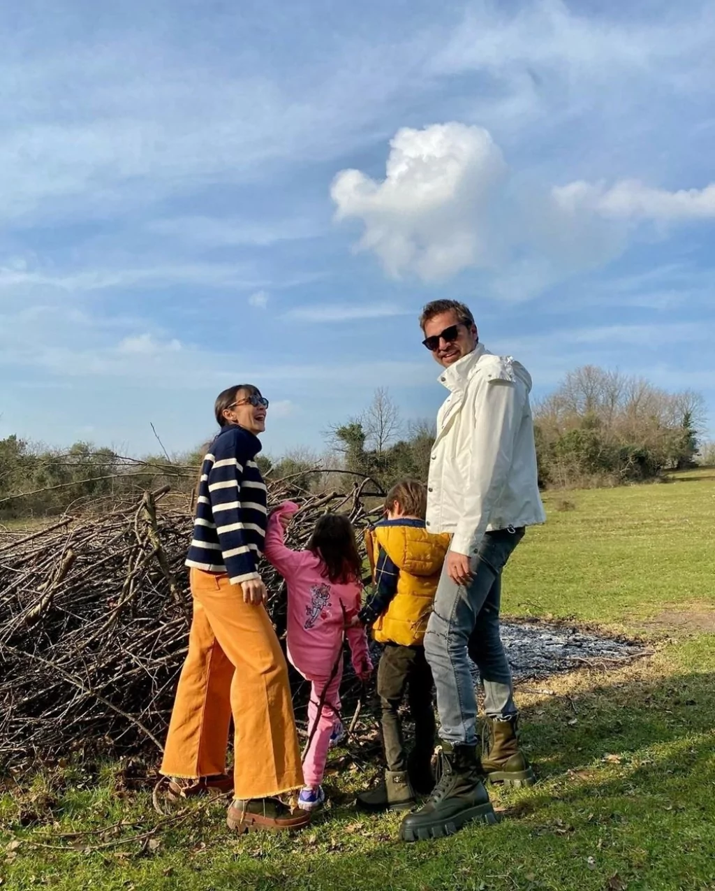 Engin Altan Düzyatan'dan itiraf: Hülya Koçyiğit'in torunu olduğunu bilmiyordum