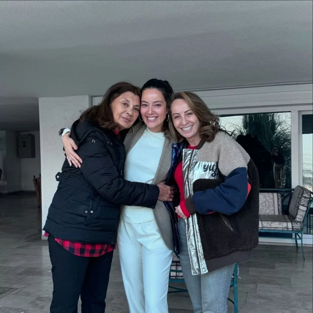 Pelin Akil'den veda paylaşımı: Hepiniz çok kıymetlisiniz