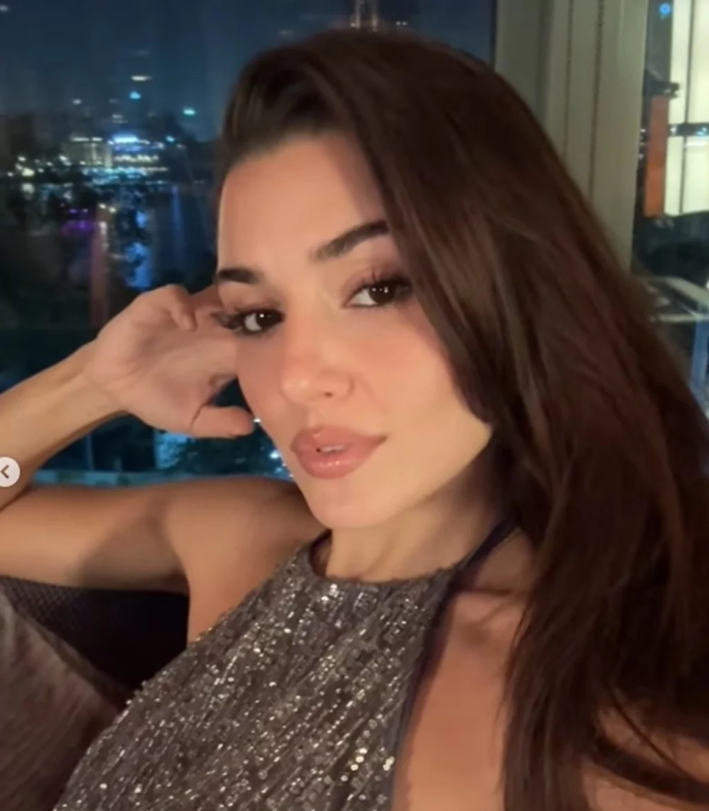 Hande Erçel 31. yaşını kutladı: İşte oyuncunun doğum günündan pozlar