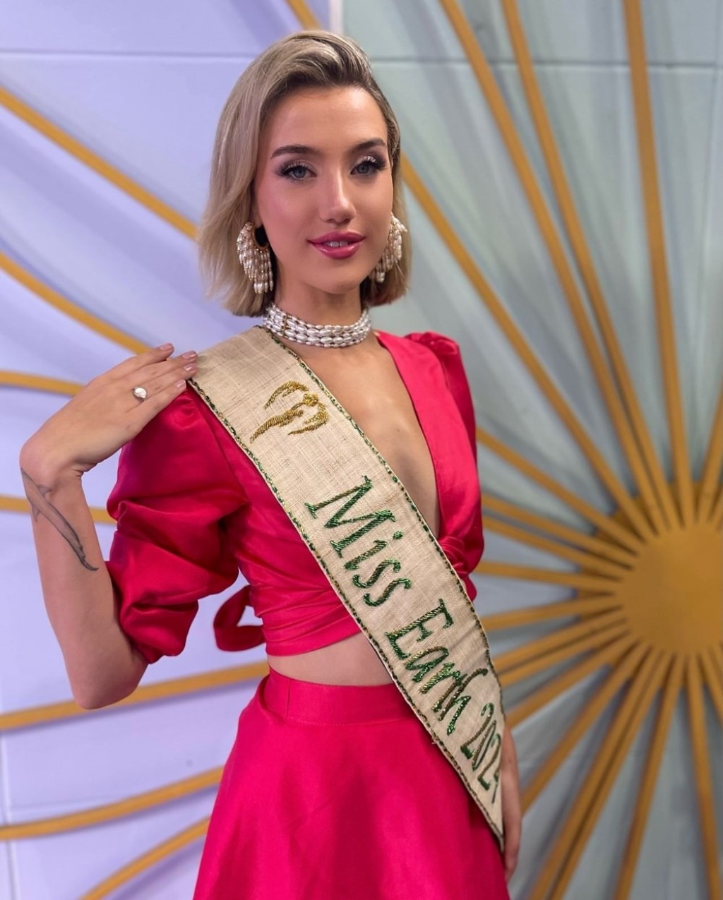 2024 Yeryüzü Güzeli Avustralyalı Jessica Lane seçildi