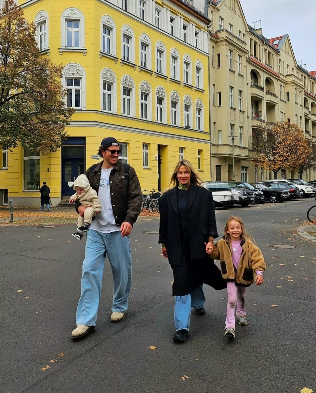 Müge Boz ve Caner Erdeniz'in kızı Vina 5 yaşında