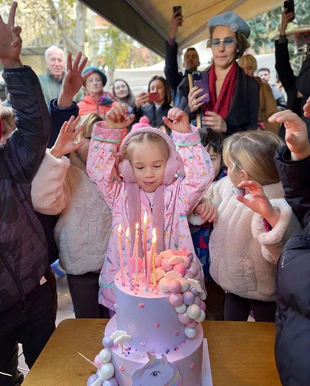 Müge Boz ve Caner Erdeniz'in kızı Vina 5 yaşında