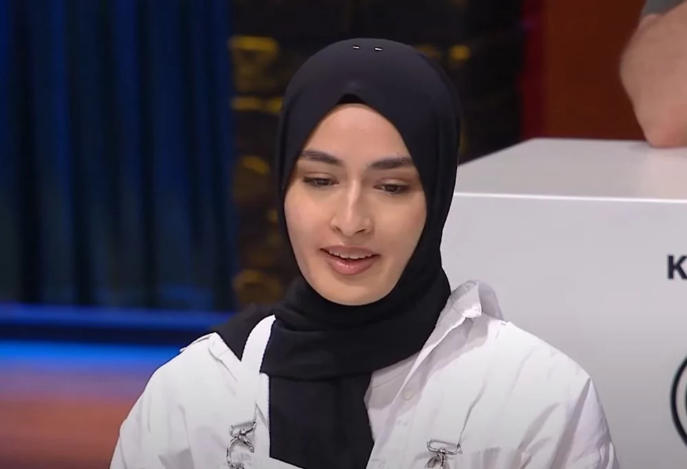MasterChef'ten Beyza eskiden şiddete uğradığını söyledi!