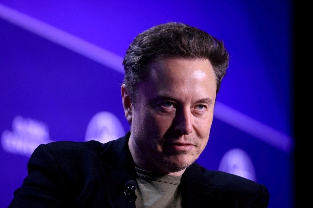 Elon Musk, X'e kısıtlama getirdiğini itiraf etti!