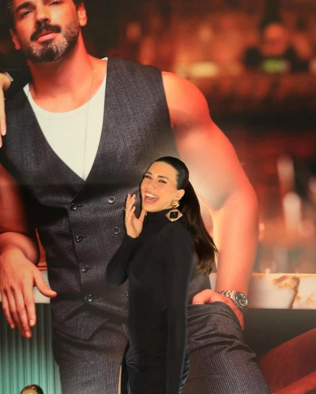 Şükrü Özyıldız'ın sevgilisi Sibil Çetinkaya'nın reklamları pahalıya patladı!