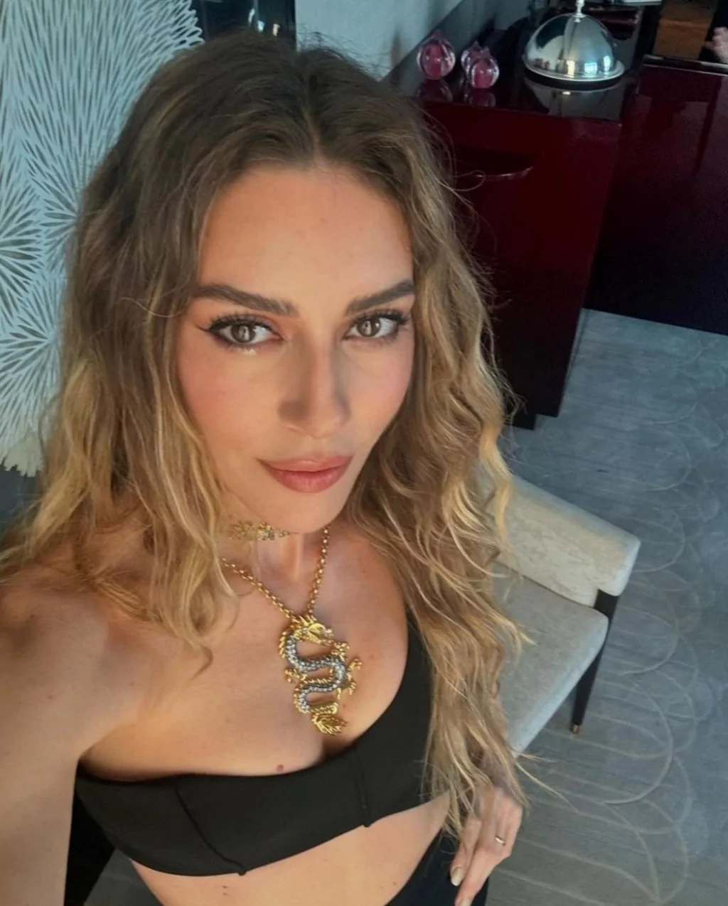 Sinem Kobal estetik iddialarına cevap verdi