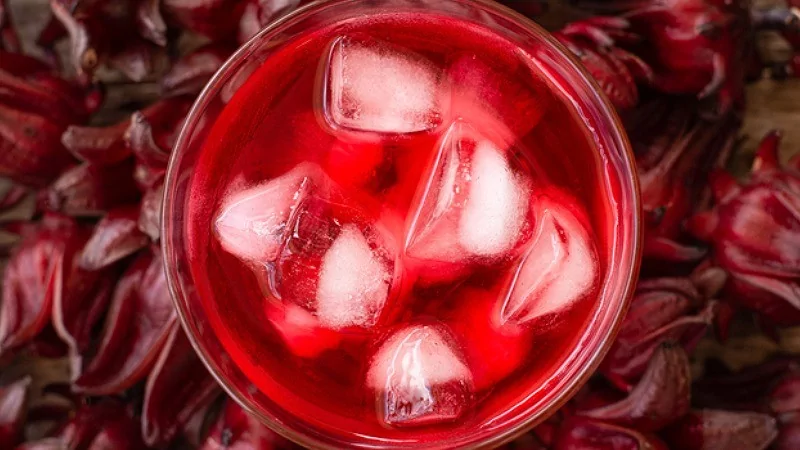 Kış çayı hibisküs'ün kalp sağlığına kadar varan etkileri!