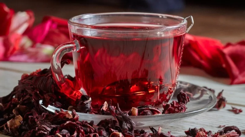 Kış çayı hibisküs'ün kalp sağlığına kadar varan etkileri!
