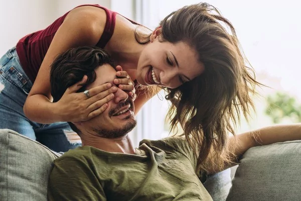 Partnerinize bu soruları sormayın!