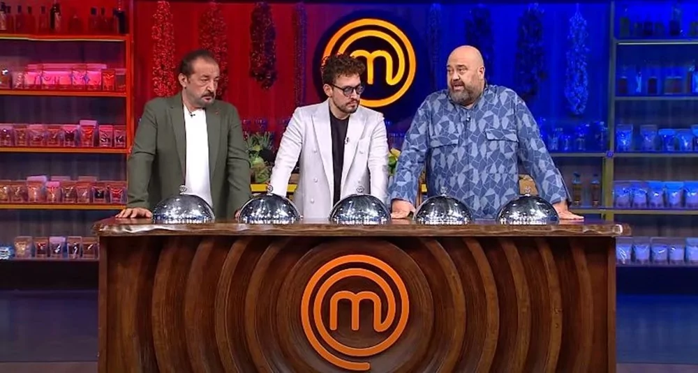 MasterChef'te ikinci eleme adayı belli oldu! Emre'nin düşüşü korkuttu