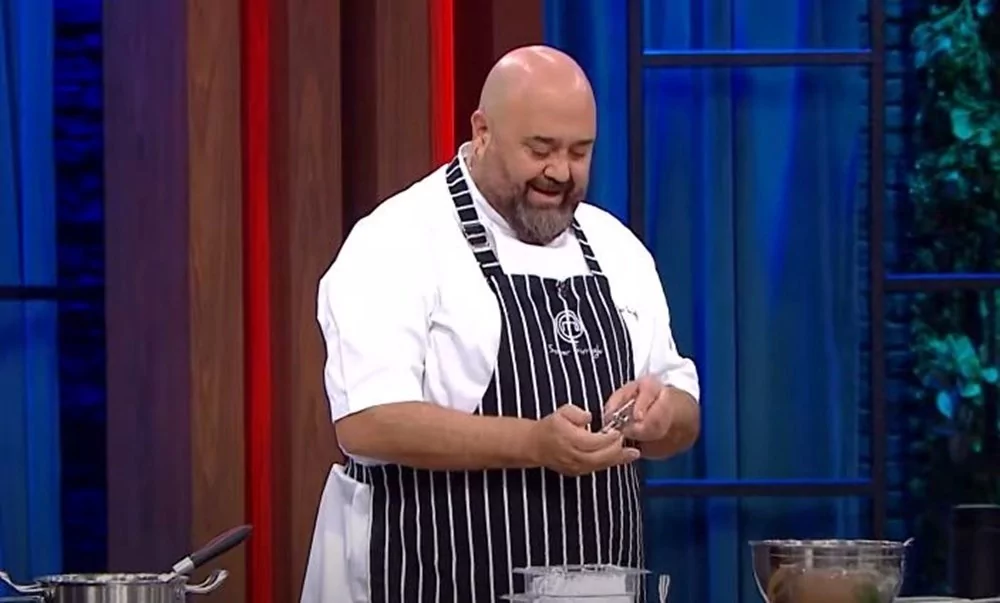 MasterChef'te ikinci eleme adayı belli oldu! Emre'nin düşüşü korkuttu