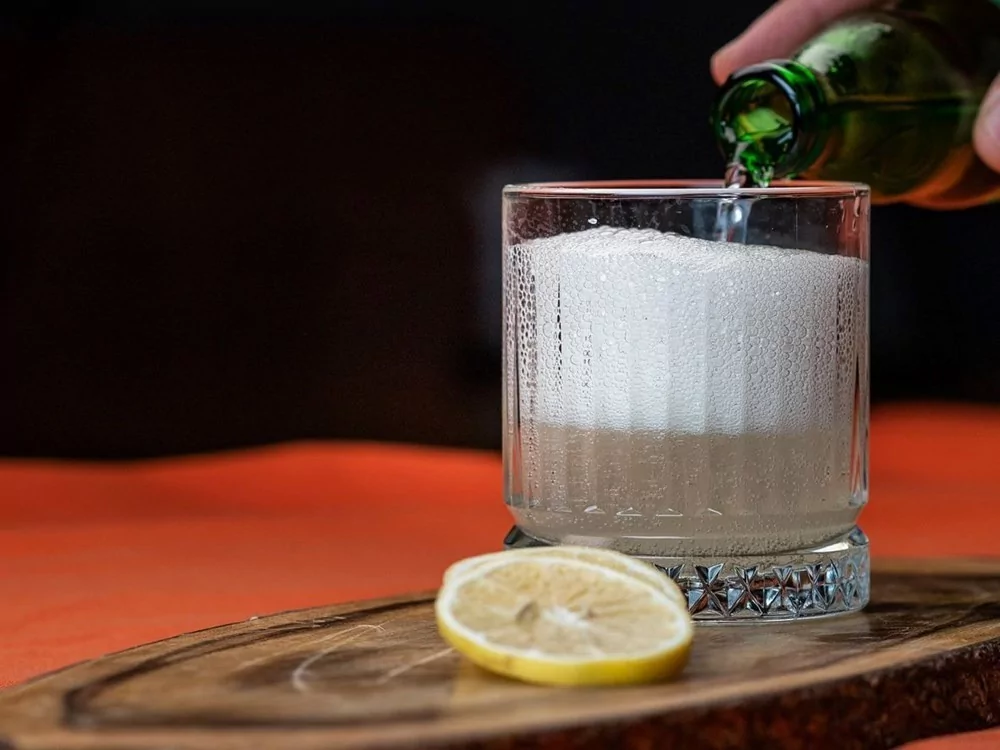 Limon ve maden suyunu birlikte alırsanız ne olur?