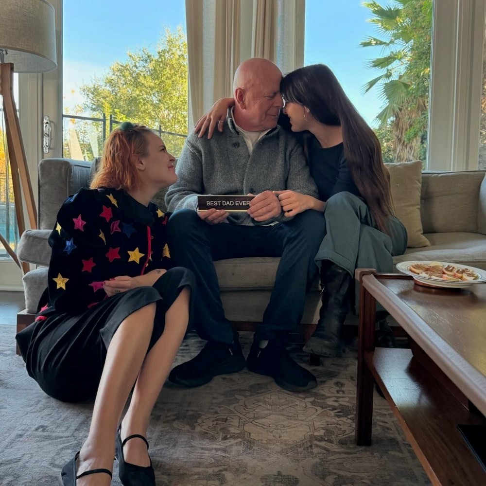 Bruce Willis'in kızları babalarının son halini paylaştı