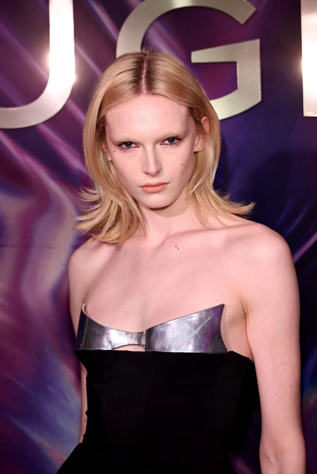 Yılın en iyi modeli ilk kez bir trans