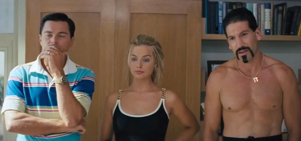 Margot Robbie öpmek yerine DiCapripo'ya tokat attı!