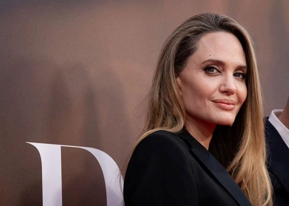 Angelina Jolie hayatının film olmasını istemiyor