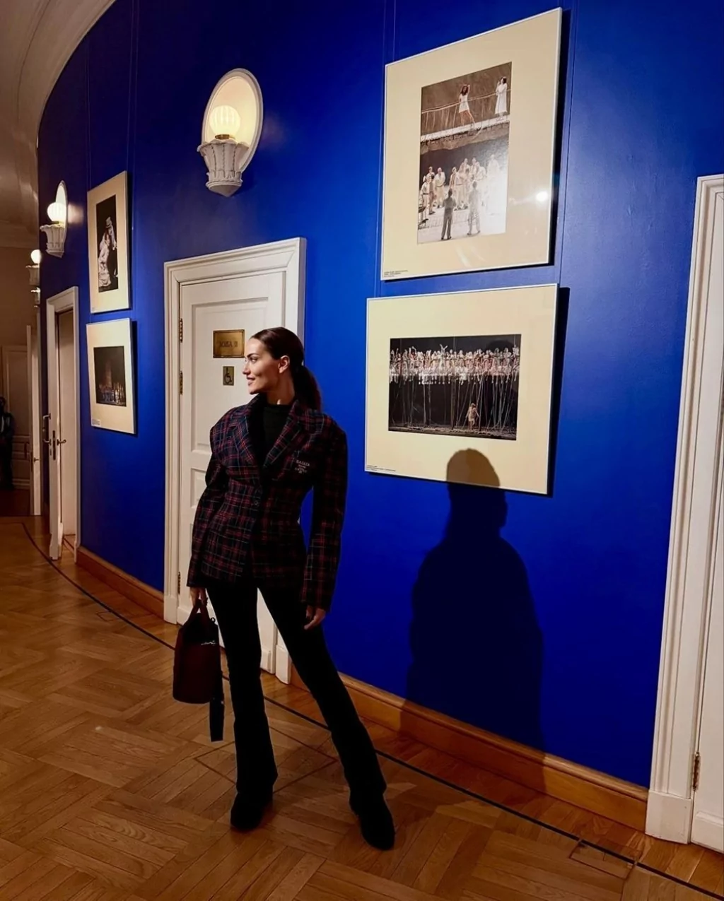 Fahriye Evcen ile Burak Özçivit, Moskova'da aşka geldi!