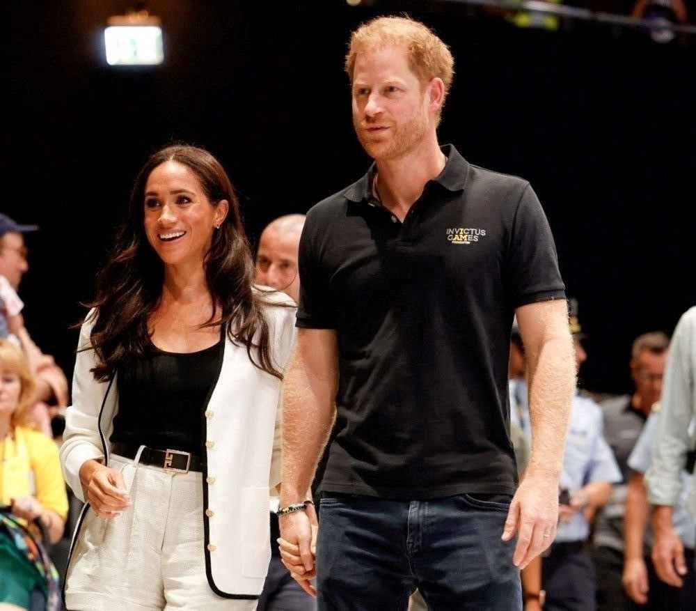 Prens Harry'den boşanma iddialarına sert yanıt