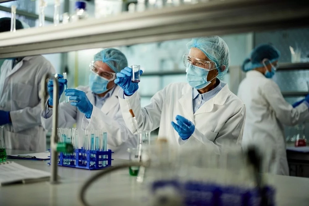 Soğuk algınlığı ile karıştırılıyor ama 6 kişiden 1'ini öldürüyor!