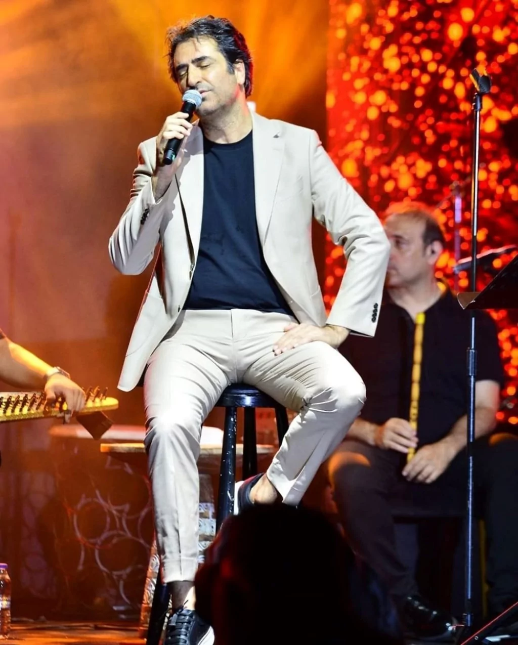 Mahsun Kırmızıgül'ün annesi hayatını kaybetti! Kırmızıgül için acı gün