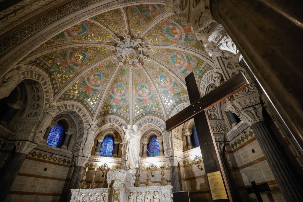 Küllerinden doğan Notre Dame Katedrali açılıyor