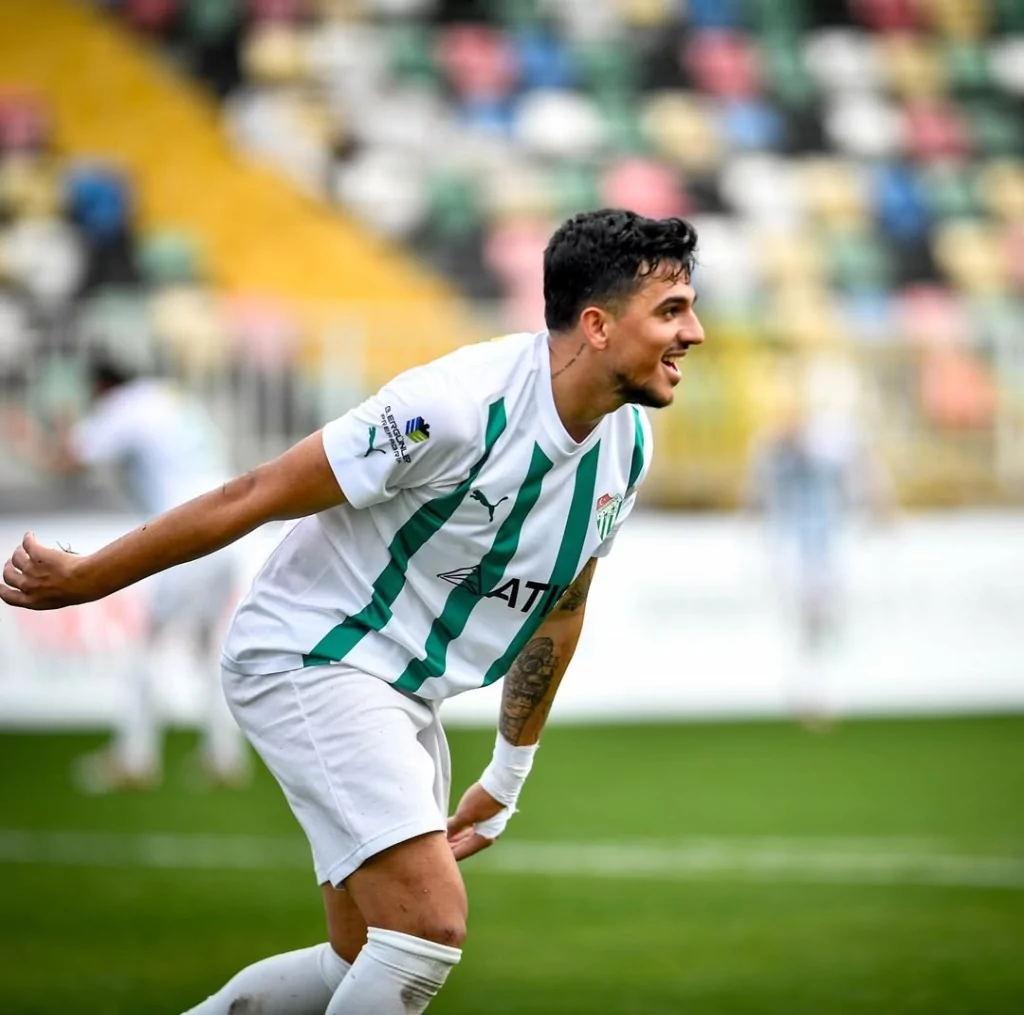 Bursaspor gol oldu yağdı!
