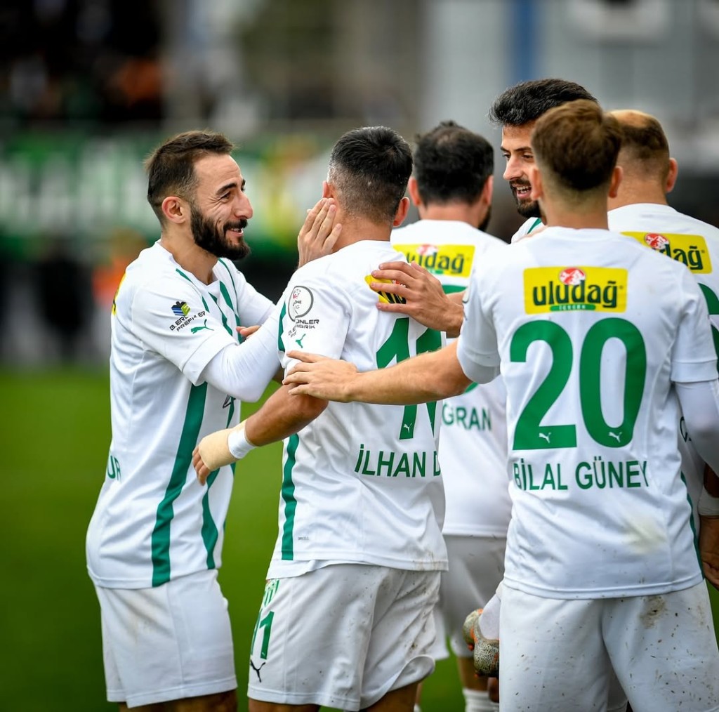 Bursaspor gol oldu yağdı!