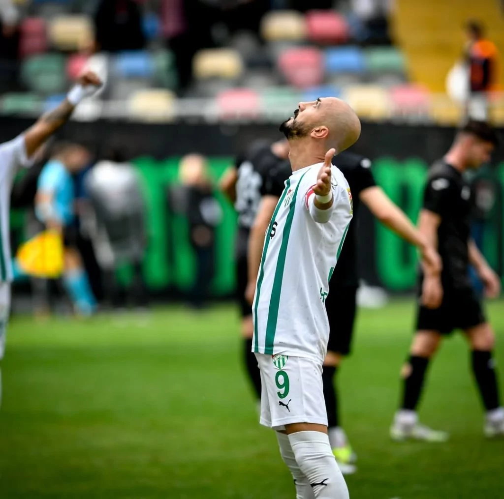 Bursaspor gol oldu yağdı!