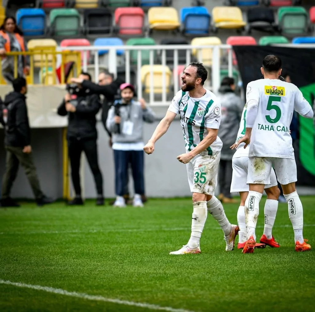 Bursaspor gol oldu yağdı!