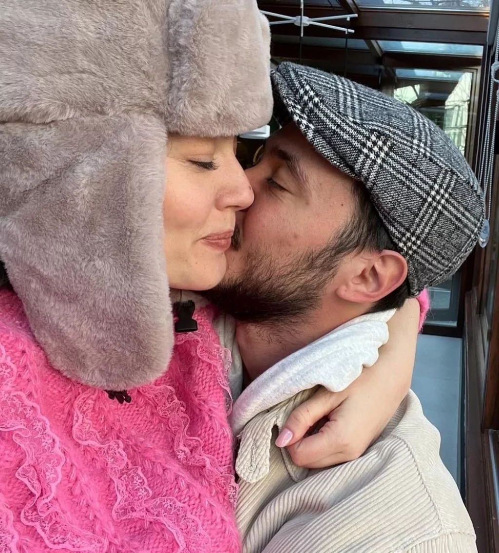 Pelin Akil-Anıl Altan çifti boşanma iddialarına son noktayı koydu!