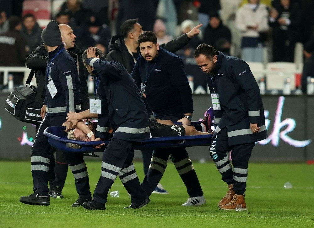 Rey Manaj, Barış Alper Yılmaz'den özür diledi: Adrenalin ve heyecandan dolayı bu olay yaşandı