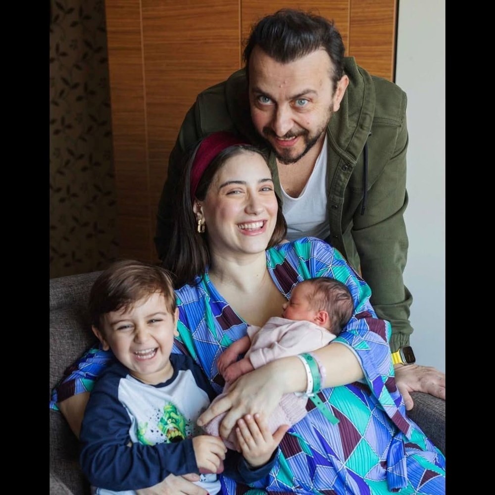 Hazal Kaya itirafı: Ali Atay baba olacağını böyle öğrenmiş