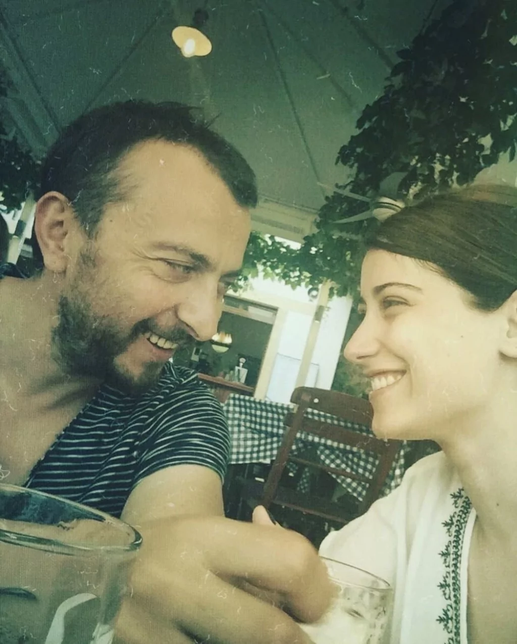 Hazal Kaya itirafı: Ali Atay baba olacağını böyle öğrenmiş