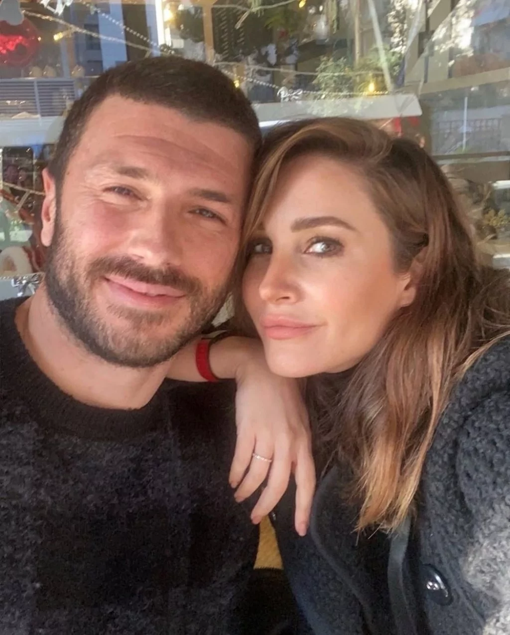 Rojda Demirer ile sevgilisi Ulaş Kıyak'la tanışma hikayesini anlattı