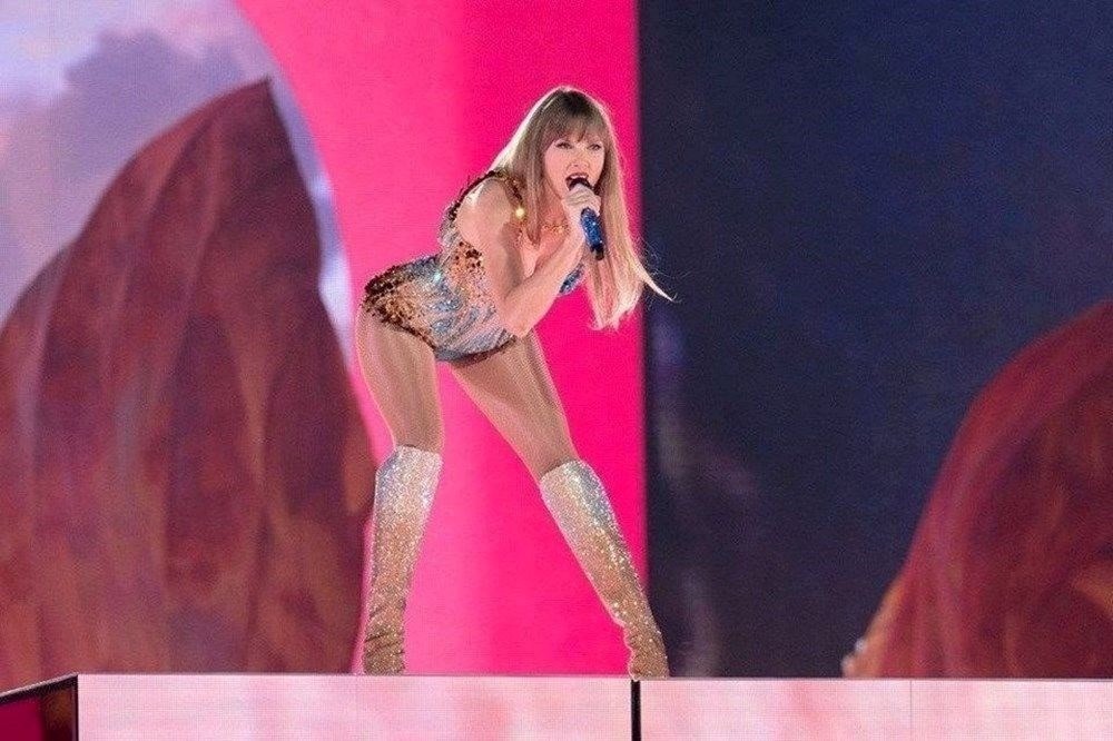 Taylor Swift ekibine milyon dolarlık jest yaptı