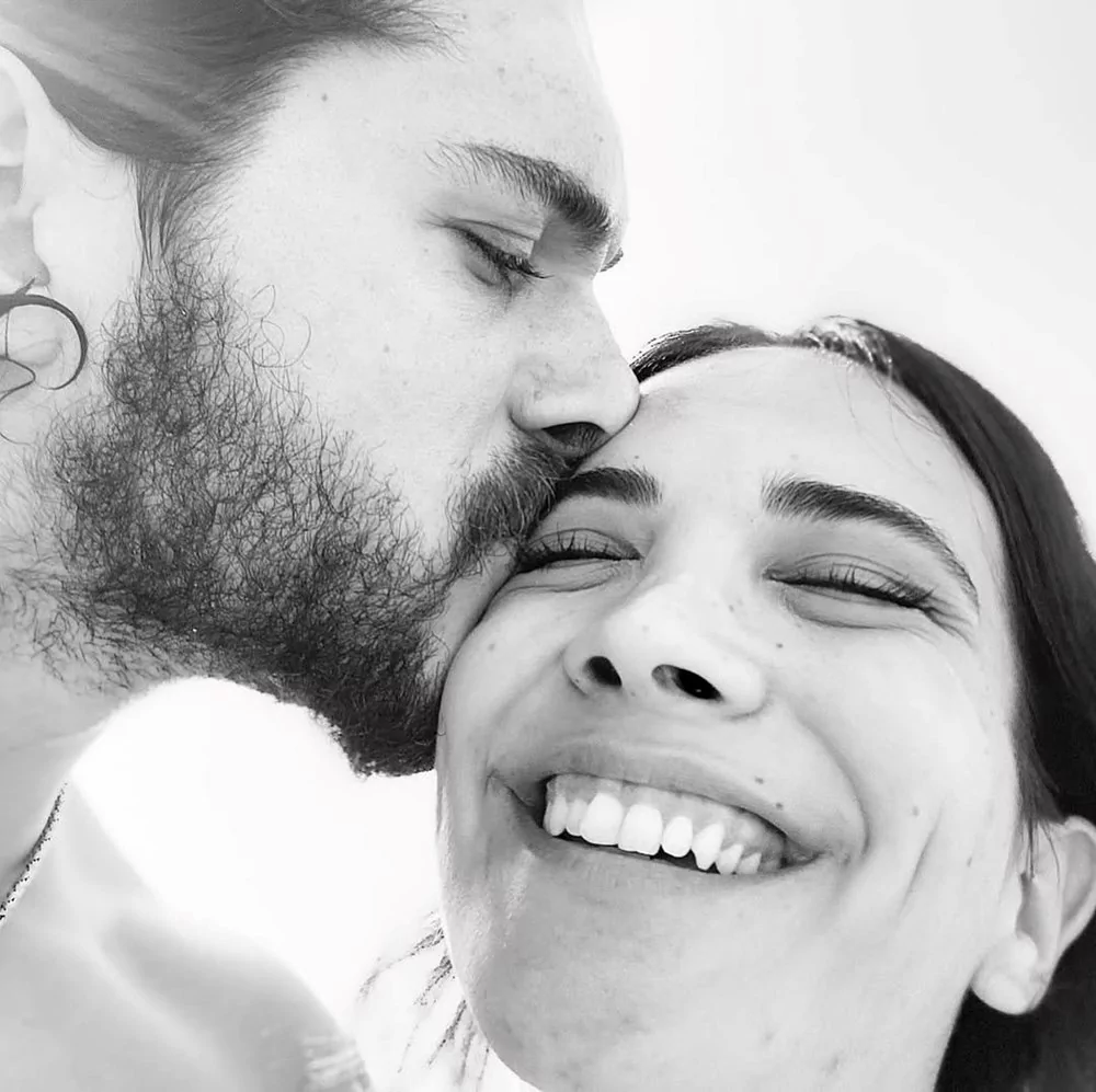 İlk kez anne baba olan Alperen Duymaz ile Kübra Kelkit'ten yeni fotoğraf