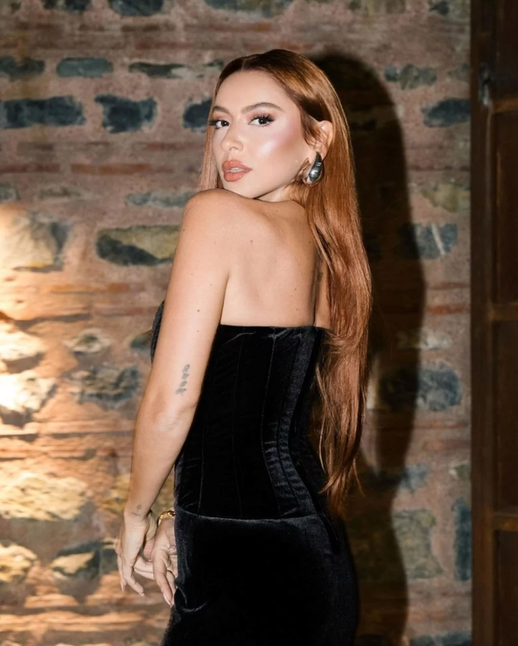 Hadise ideal sevgilinin tarifini verdi