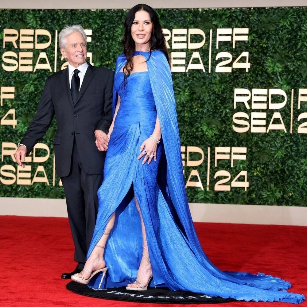 Tuba Büyüküstün, film festivalinde Hollywood yıldızlarıyla