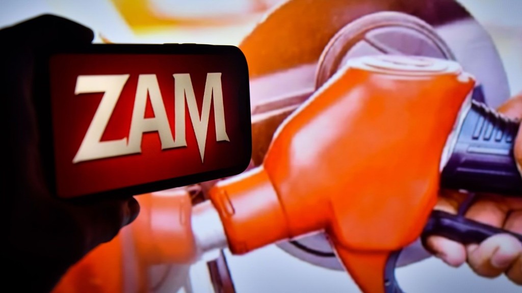 Benzine zam geldi!