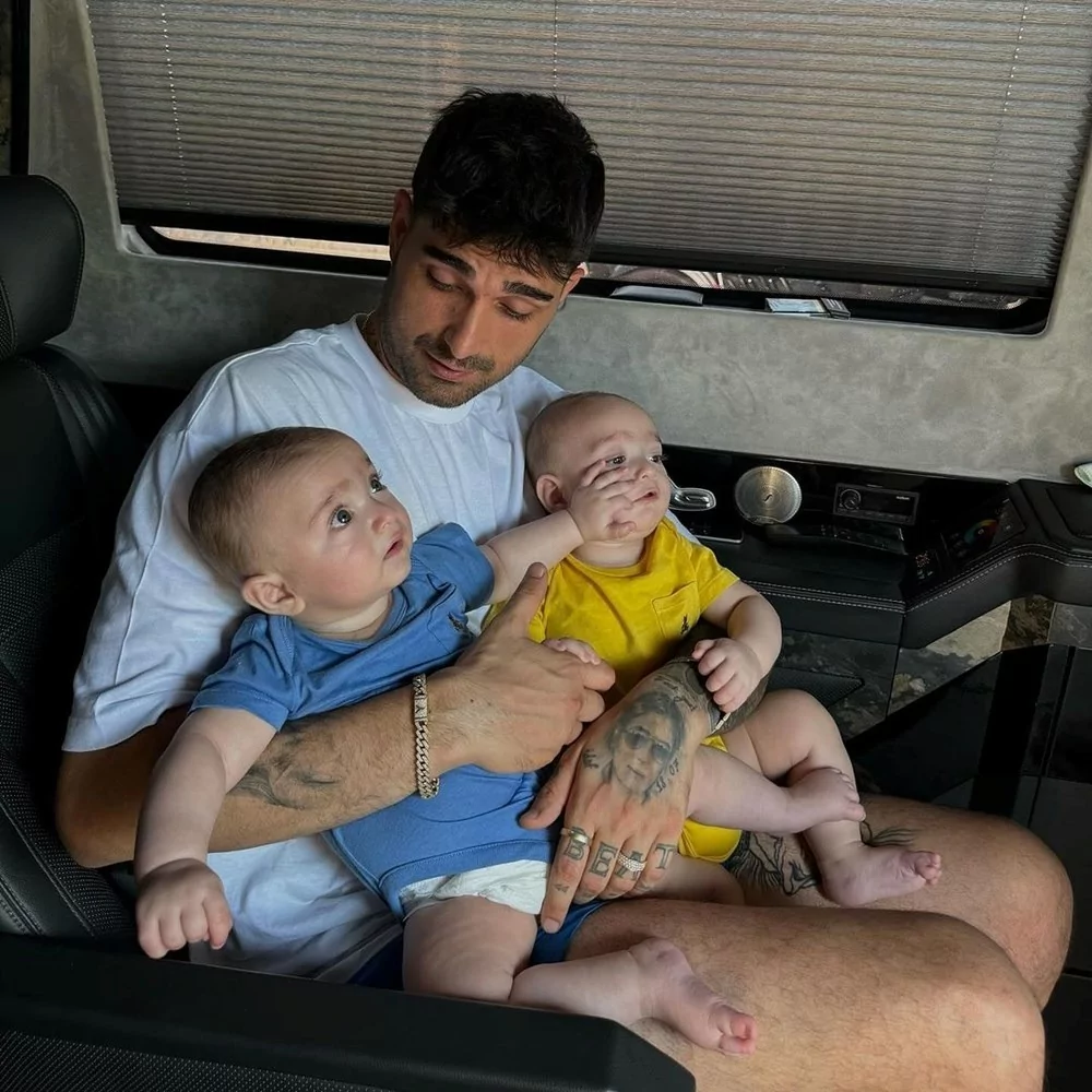 İdo Tatlıses ve oğlu: Babasına trip atıyor