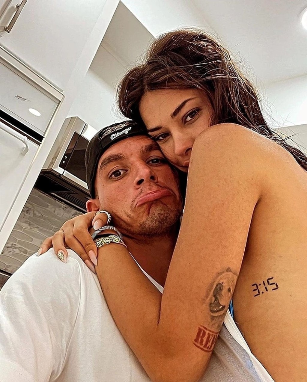 Devrim Özkan ve Lucas Torreira ayrıldı mı?