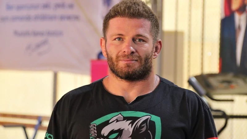 Survivor 2025'in yarışmacıları açıklandı! Eski şampiyonlarda kadroda